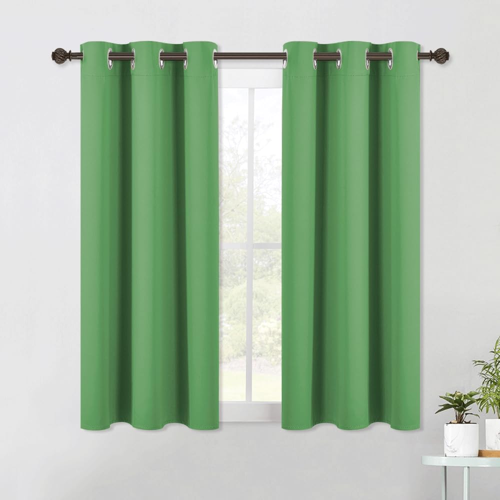 NICETOWN Forest Green Kitchen Blackout Short Curtain Panels for Bedroom, 2 Panels, W42 x L45 -Inch, Thermal Insulated Grommet Top Blackout Draperies and Drapes