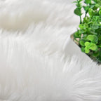 Goolela White Round Area Rug 5ft Fluffy Circle Faux Fur Sheepskin Carpet for Bedroom Living Room Fuzzy Furry Plush Washable