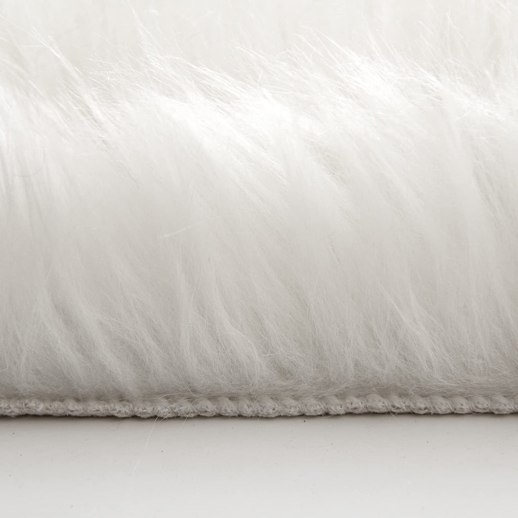 MIULEE Fluffy Area Rug 2'x3' Cloud Faux Fur Sheepskin Rug for Bedroom White