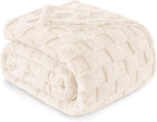 Exclusivo Mezcla 3D Checkered Fleece King Blanket for Bed, Ivory