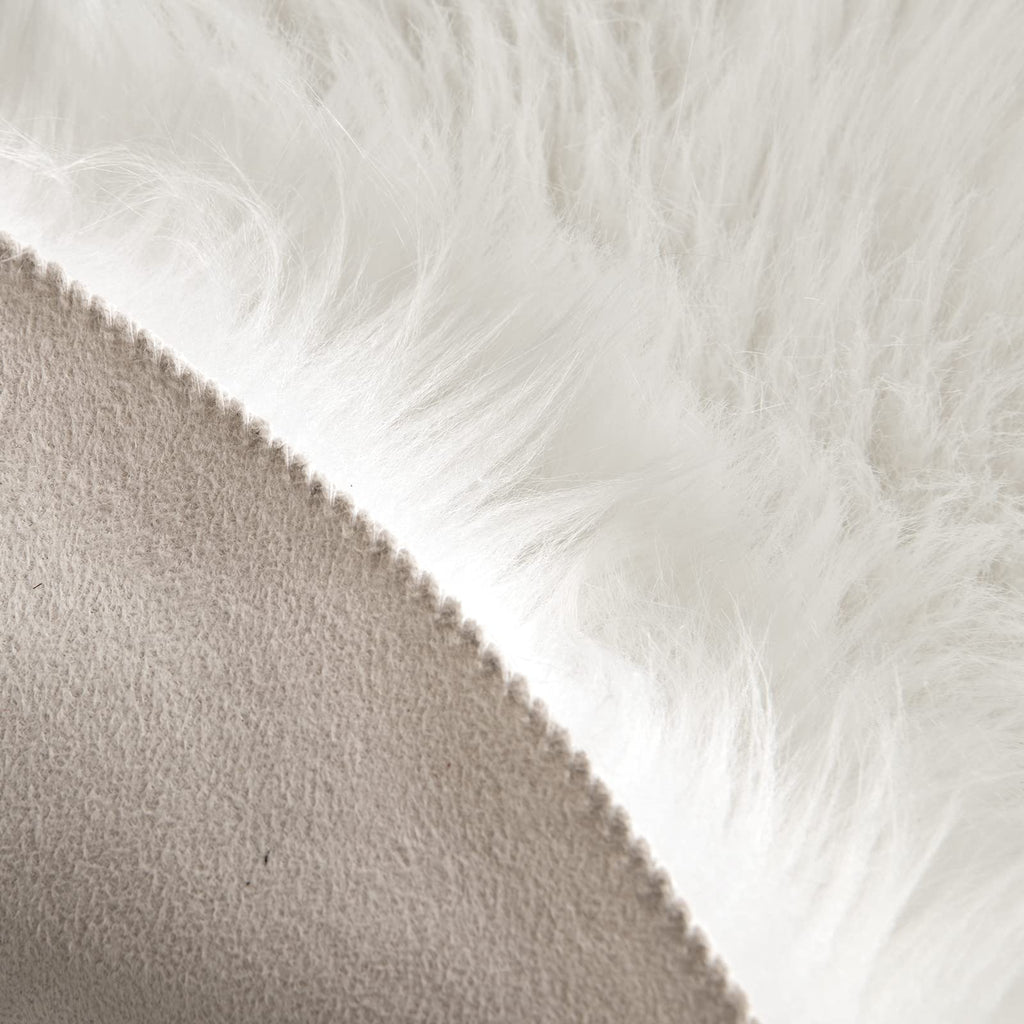 MIULEE Fluffy Area Rug 2'x3' Cloud Faux Fur Sheepskin Rug for Bedroom White
