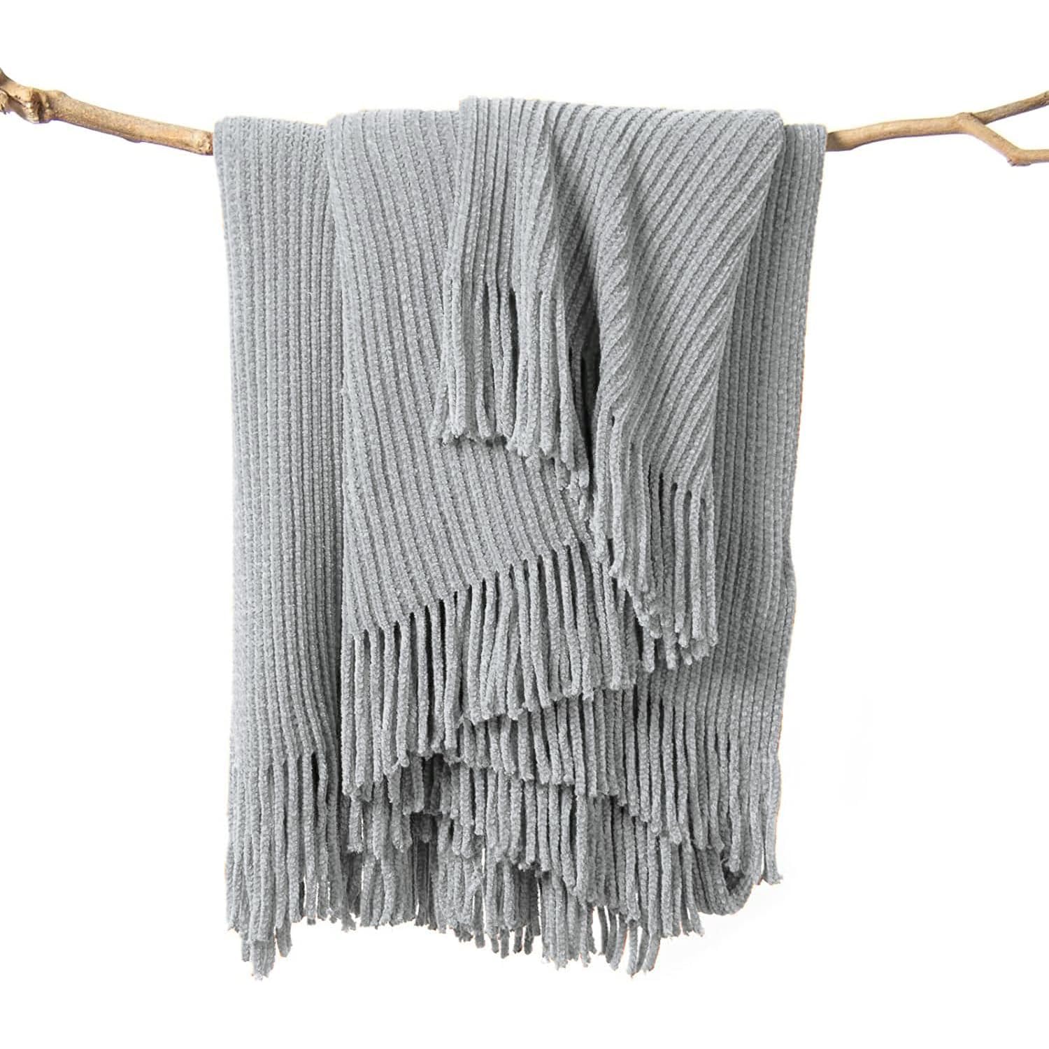 lifein Throw Blanket for Couch, Soft Boho Decor Bed Throw,Cozy Grey Knitted Chenille Small Farmhouse Lightweight Throw (Light Grey,50 * 60")