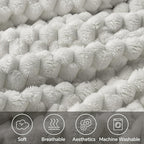 BEDELITE Fleece Blanket - 3D Jacquard Decorative Light Grey Throw Blankets for Couch & Bed, Soft and Cozy Warm Plush Fluffy Blanket All Seasons Suitable, 50x60Inches