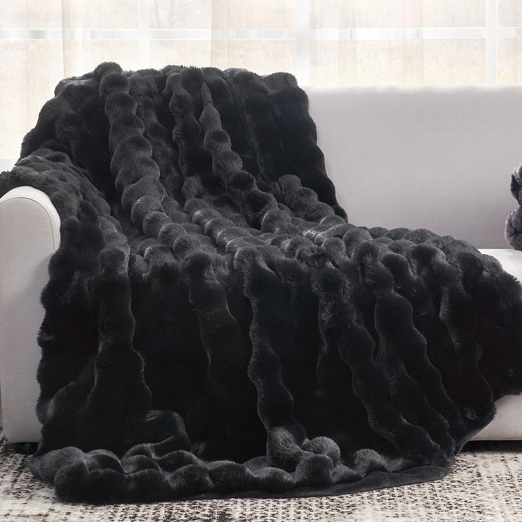 Cozy Bliss Cow Print Faux Fur Throw Blanket for Couch, Fuzzy Soft Plush Thick Bubble Blanket for Sofa Bedroom Living Room, 50x60 Inches