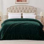 Exclusivo Mezcla Fleece Blanket Twin Size for Bed, Super Soft and Warm, All Season, Cozy, Plush, Lightweight, 90x66 Inches, Forest Green