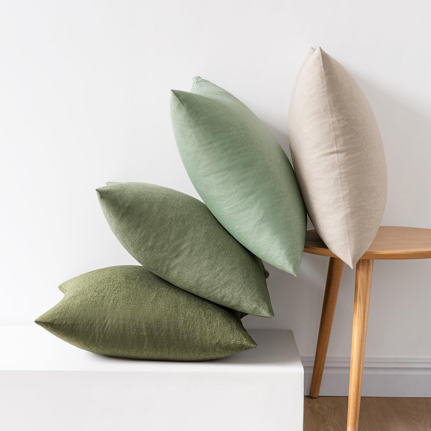 MIULEE Pack of 4 Decorative Outdoor Throw Pillow Covers Linen Waterproof Pillow Covers Summer Farmhouse Cushion Cases for Patio Garden Tent Balcony Couch Sofa 18x18 Inch Light Green