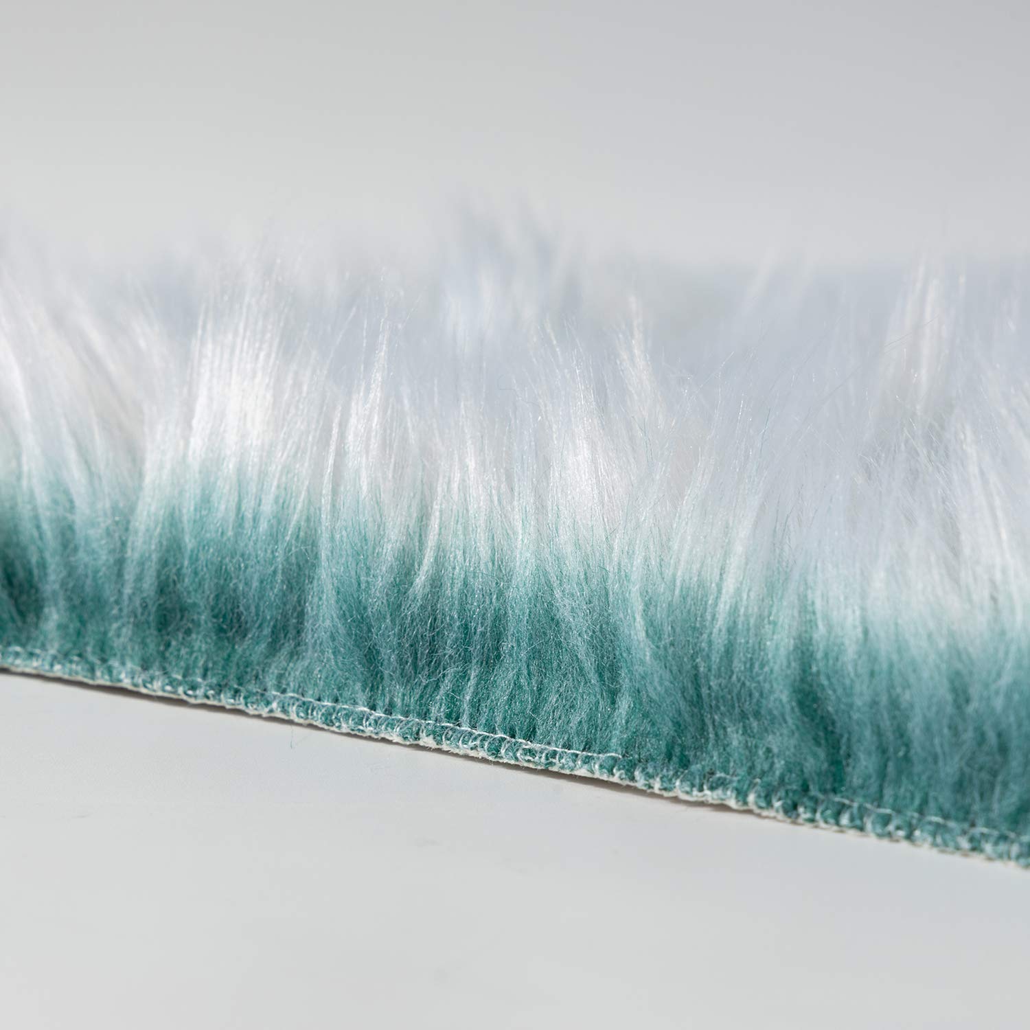 Ashler Faux Fur Rug, Fluffy Shaggy Area Rug Ultra Soft 5 x 7 Feet Rectangle Fur Frosted Bottom Spring Green Fuzzy Rug Machine Washable, Nursery Decor Throw Rugs for Bedroom, Living Room