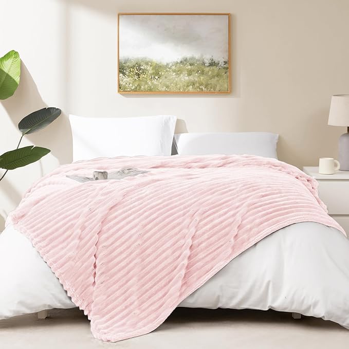 HIMEET Pink Queen Size Blanket for Bed, 300GSM Ribbed Fleece, 90 x 90 in