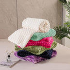 Exclusivo Mezcla Fleece King Blanket for Bed, Extra Large Fuzzy Sage Green Bed Blankets, Soft Cozy Plush Sofa Throws for All Seasons, 90x104 Inches