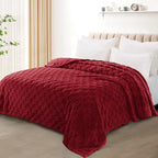 Exclusivo Mezcla Twin Size Flannel Fleece Blanket, Super Soft and Warm Lightweight Checkered Pattern Blankets for All Seasons, 60x80 Inches, Deep Red