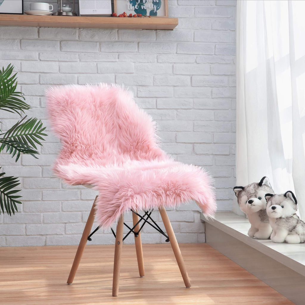 Ciicool Faux Sheepskin Rug Soft Faux Fur Rugs Pink Fluffy Rugs 2x3 Feet