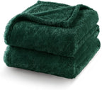 Exclusivo Mezcla Plush Fuzzy Fleece Bed Blanket King Size, Super Soft, Fluffy and Warm Blankets for Couch, Bed, All Season (Forest Green, 90x104 inches)