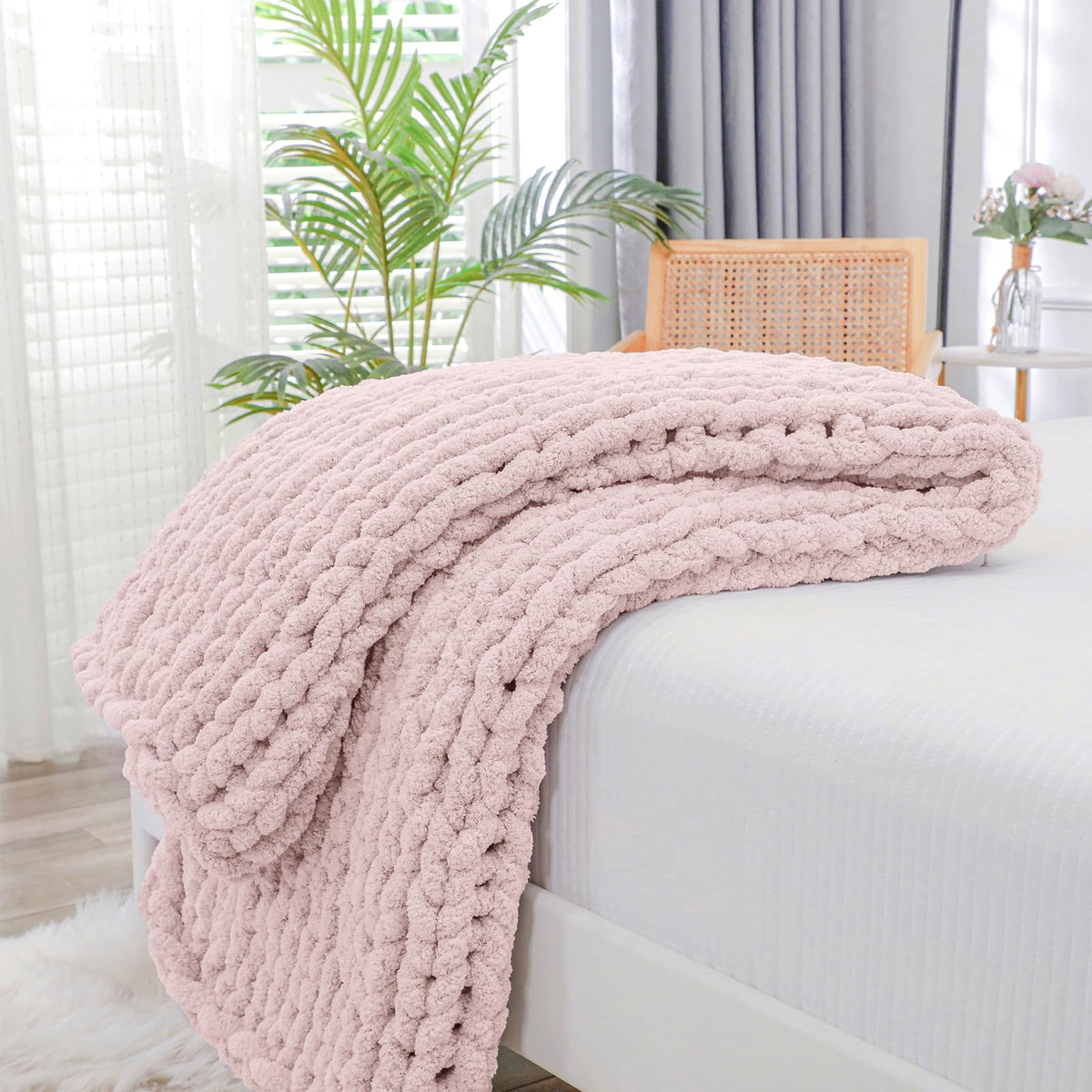 Bigacogo Chunky Knit Throw Blanket for Couch, 40x60 inches, Light Grey