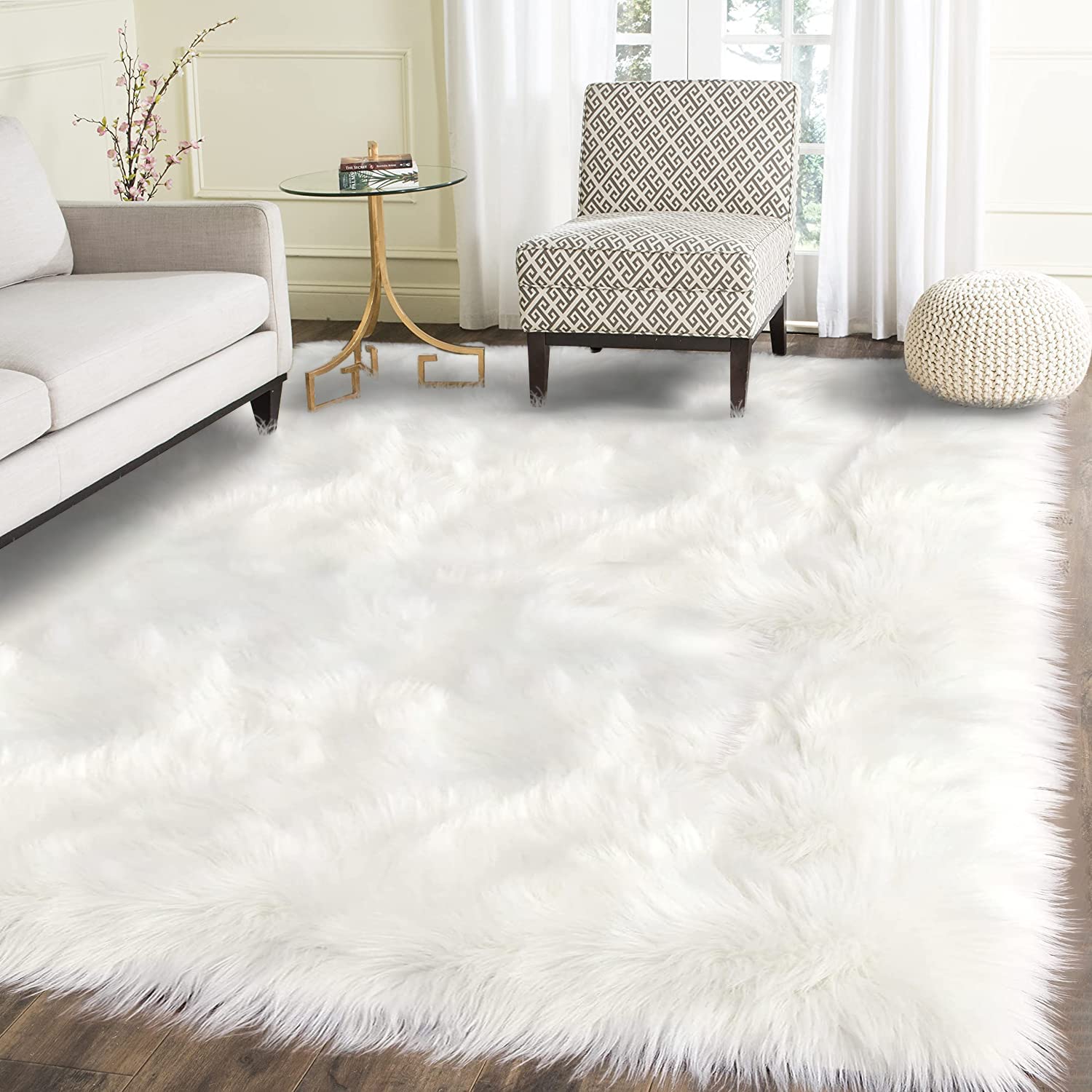 Latepis 9x12 Area Rug for Bedroom White Fluffy Rugs Washable Faux Fur Rug for Living Room Fuzzy Shaggy Rug for Office Entertainment Room Home Décor Rectangle