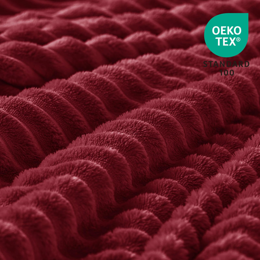 BEDELITE 3D Ribbed Burgundy Fleece Throw Blanket for Couch, 50x60 Inch