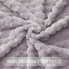 Exclusivo Mezcla Fleece Twin Blanket for Bed, Extra Large Fuzzy Light Grey Bed Blankets, Soft Cozy Plush Sofa Throws for All Seasons, 60x80 Inches