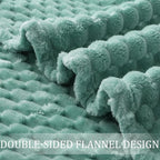 Exclusivo Mezcla Fleece King Blanket for Bed, Extra Large Fuzzy Celadon Bed Blankets, Soft Cozy Plush Sofa Throws for All Seasons, 90x104 Inches