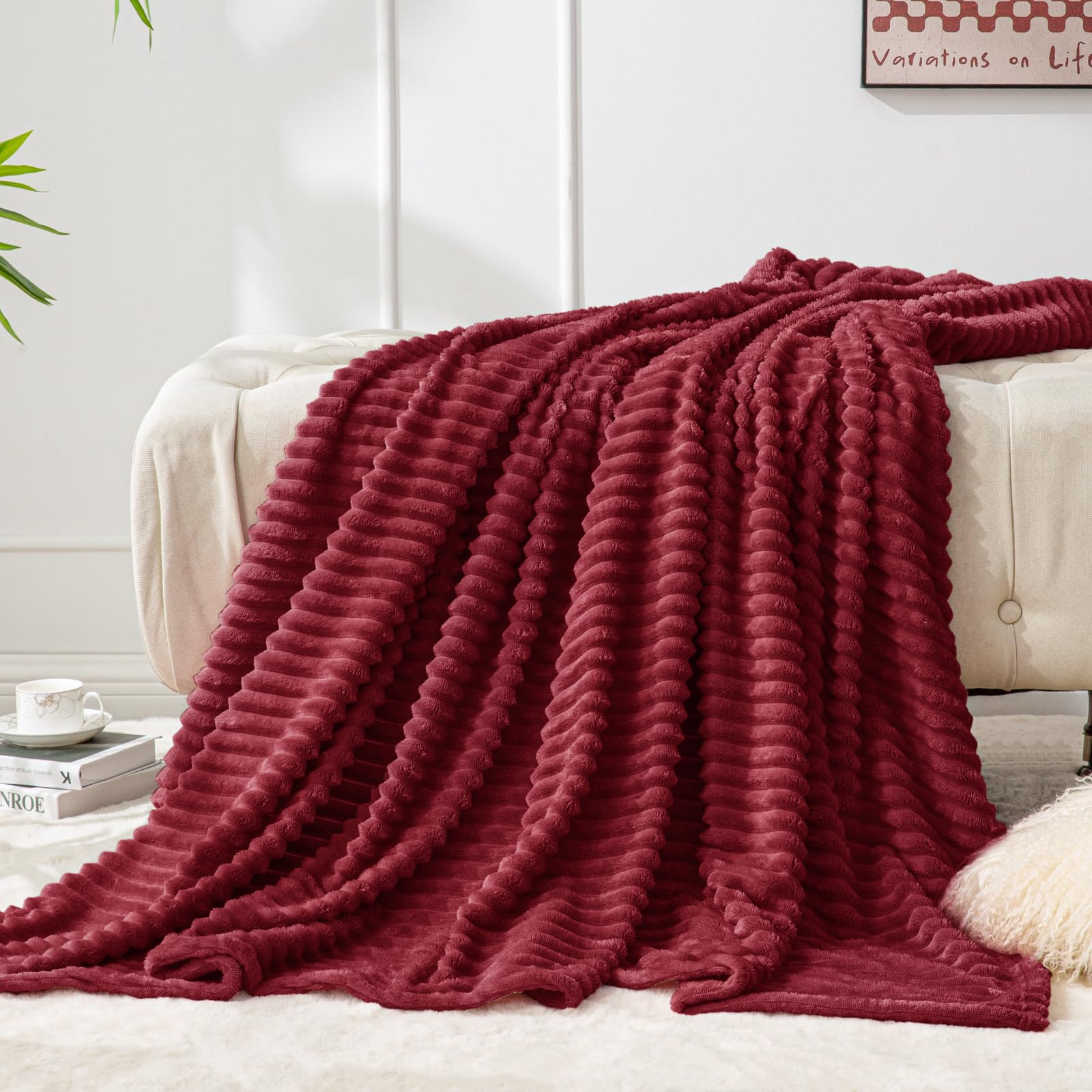 BEDELITE 3D Ribbed Burgundy Fleece Throw Blanket for Couch, 50x60 Inch