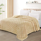 Exclusivo Mezcla Twin Size Flannel Fleece Blanket, Super Soft and Warm Lightweight Checkered Pattern Blankets for All Seasons, 60x80 Inches, Beige