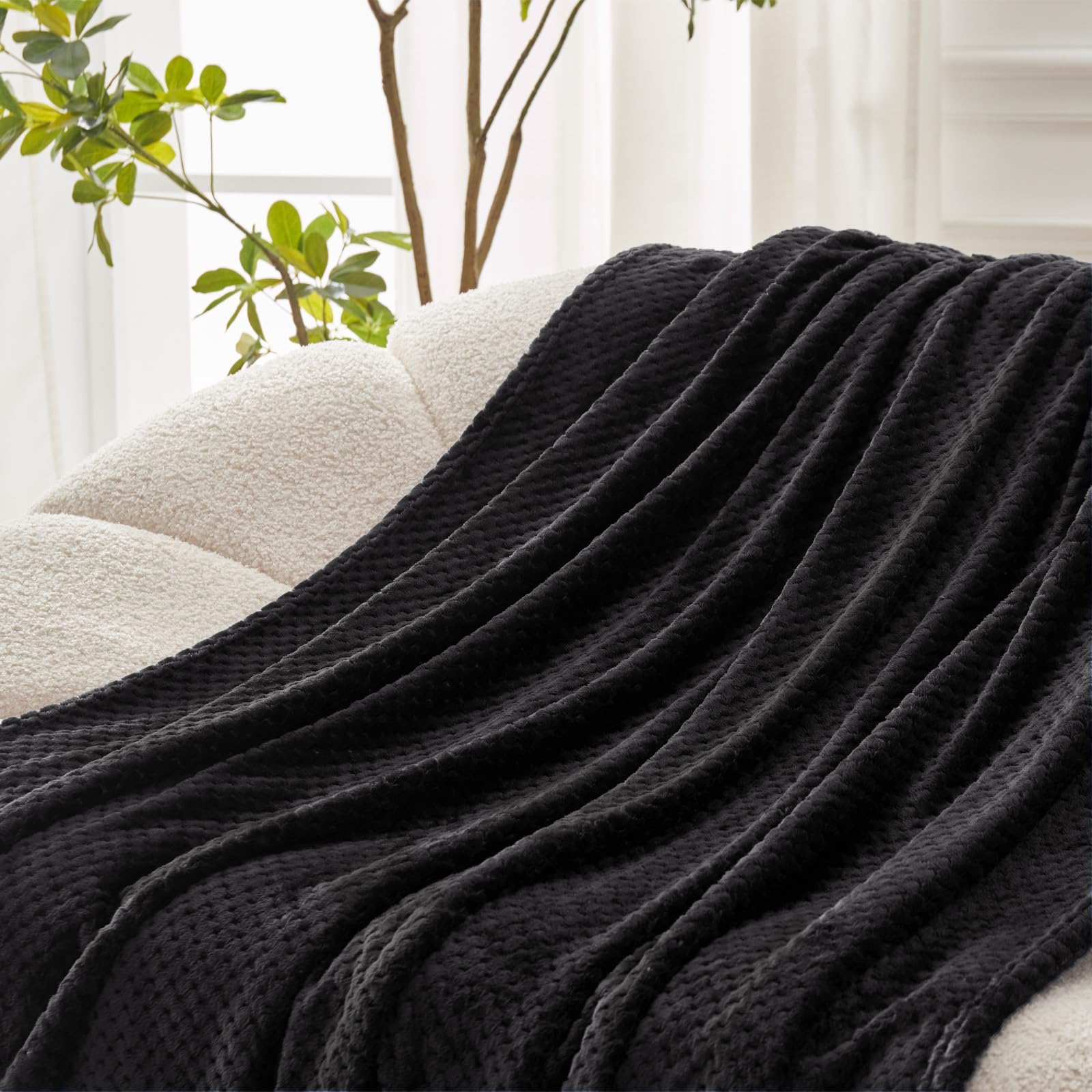Exclusivo Mezcla Soft Waffle Fleece Bed Blanket Queen Size, Black
