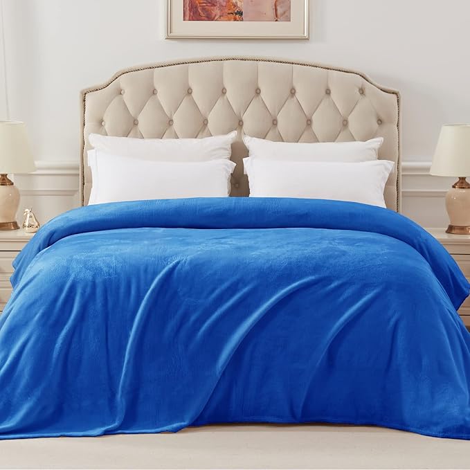 Exclusivo Mezcla Fleece Blanket Twin Size for Bed, Super Soft and Warm, All Season, Cozy, Plush, Lightweight, 90x66 Inches, Cobalt Blue