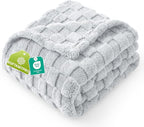 Utopia Bedding Cool Grey Checkered Fleece Twin Blanket for Couch or Bed, Soft Plush Cozy Blanket for Women and Men, Ultra Comfy Travel-Friendly Bed Throws for Relaxation, 60x80 Inches