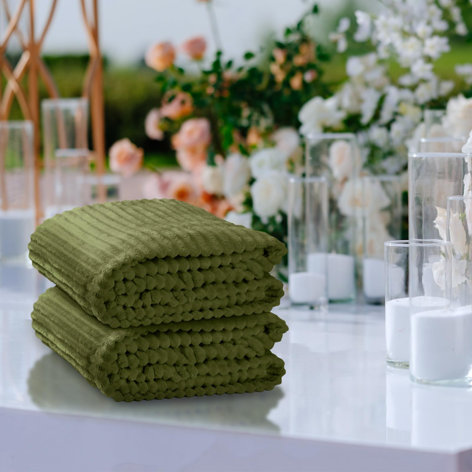 Buryeah 24 Pcs Flannel Throw Blanket Bulk 50 x 60 in Sleepover Blanket Outdoor Wedding Throw Lightweight, Oeko-tex Standard 100 Certified for Sofa Homeless Gifts (Army Green)