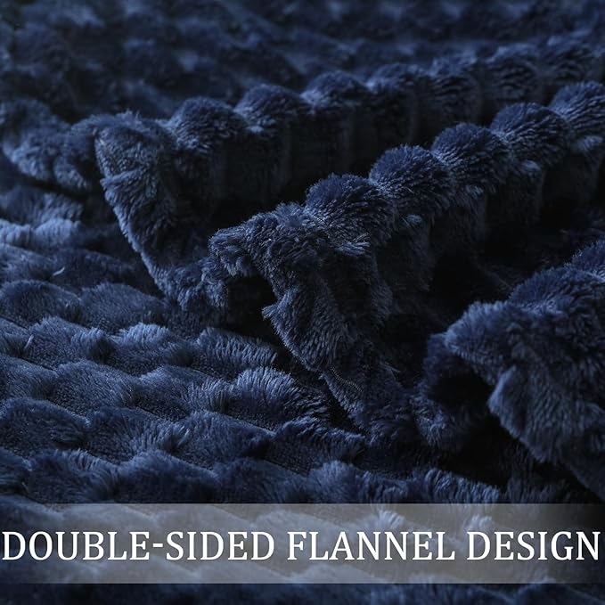 Exclusivo Mezcla 3D Fleece King Size Blanket for Bed, Navy Blue