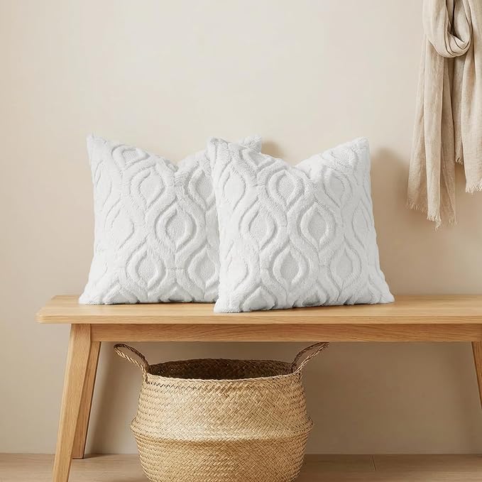decorUhome Throw Pillow Covers 20x20 Inch Set of 2, Soft Plush Faux Wool White Solid Couch Pillow Covers, Accent Farmhouse Neutral Square Pillow Cases for Sofa Bed Living Room