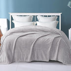 Exclusivo Mezcla Fleece King Size Blanket for Bed, 90x104 Inches Soft Cozy Jacquard Flannel Blankets, Lightweight Fuzzy Plush Warm for Women, Light Grey