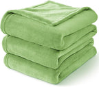BEDELITE Fleece Blanket King Size Blankets for Bed, Luxury Plush Cozy Fuzzy Blanket 108x90 inches, Super Soft Warm Lightweight Throw Blanket All Seasons Suitable, Grass Green