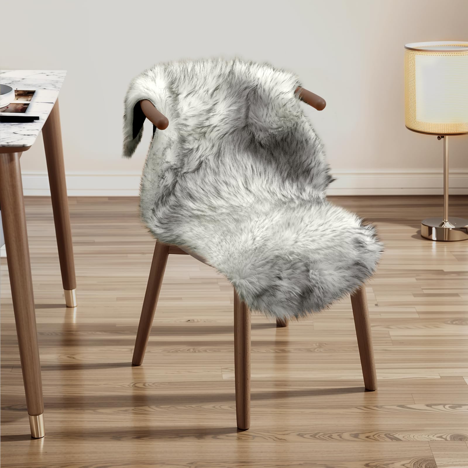 Ciicool Faux Sheepskin Rugs Soft Faux Fur Rug White Gradient Sliver Black