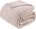 Exclusivo Mezcla Fleece King Size Blanket for Bed, 90x104 Inches Soft Cozy Jacquard Flannel Blankets, Lightweight Fuzzy Plush Warm for Women, Camel