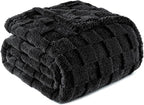 Exclusivo Mezcla Fleece Throw Blanket for Couch,Super Soft and Warm Lightweight Checkered Pattern Blankets for All Seasons, 50x60 Inches, Black