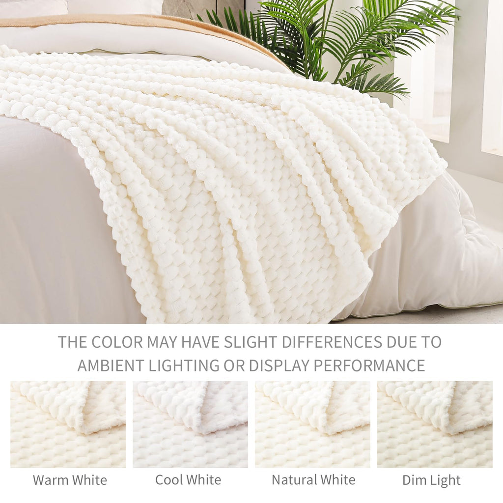 Exclusivo Mezcla Large 3D Fleece Throw Blanket for Couch, Ivory