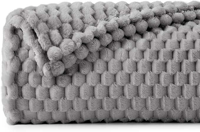 BEDELITE Fleece Blanket - 3D Jacquard Decorative Grey Throw Blankets for Couch & Bed, Soft and Cozy Warm Plush Fluffy Blanket All Seasons Suitable, 50x70Inches