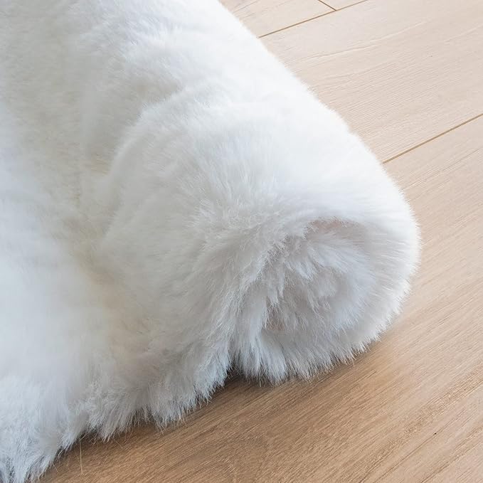 ORINOVA White Faux Rabbit Washable Fur Area Rugs Circle Rugs for Living Room Bedroom Teen Room Fluffy Area Rug 3ft Round Rug