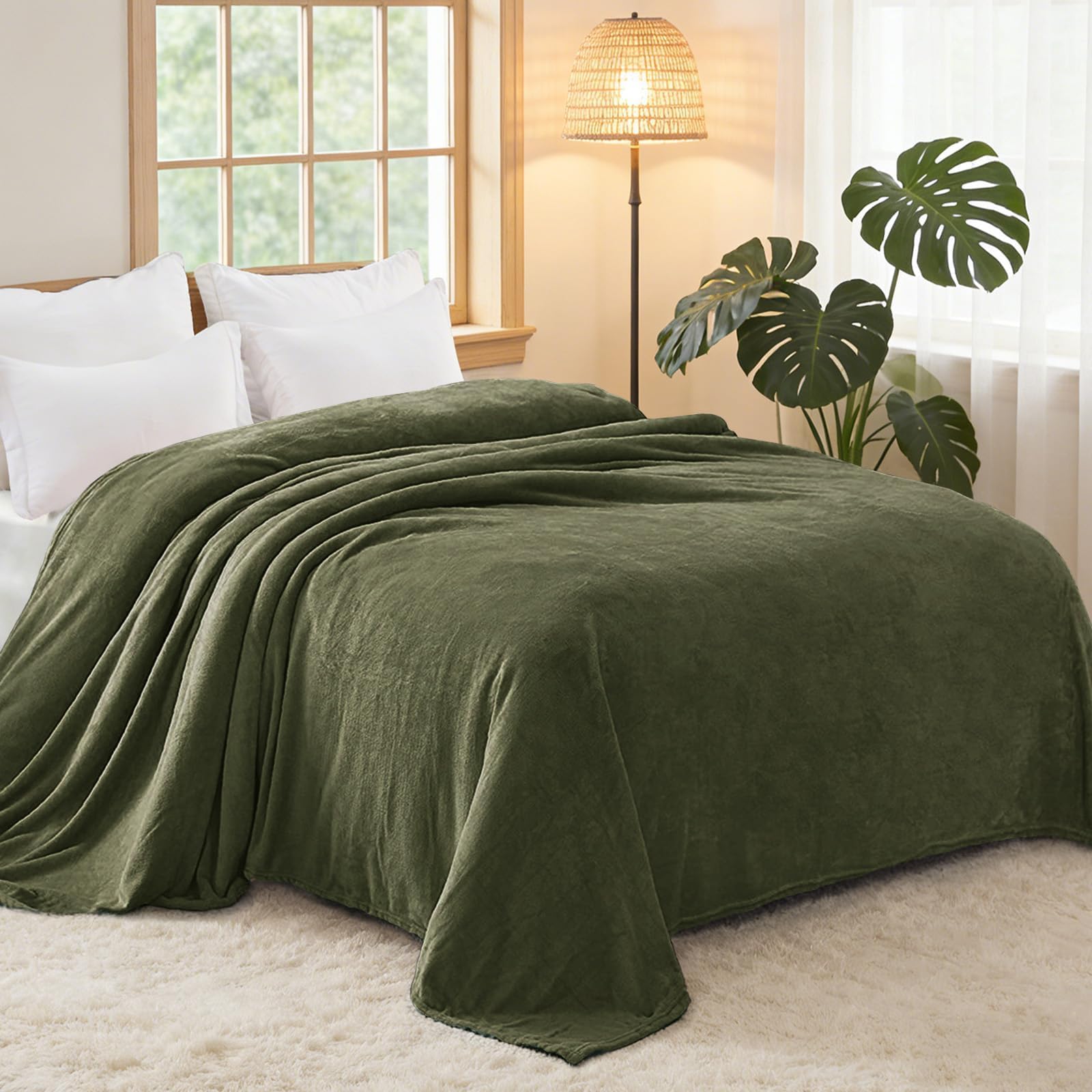 Exclusivo Mezcla Soft Fleece Blanket King Size for Bed, Olive Green
