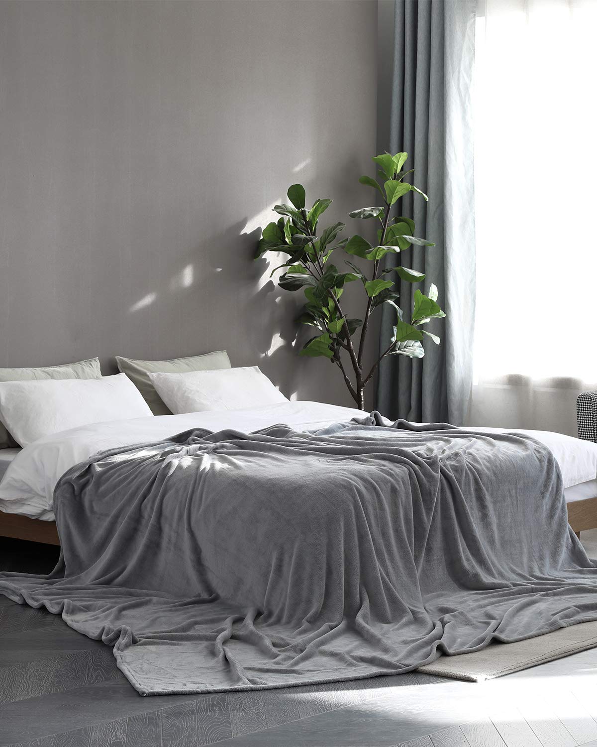 KMUSET Brown Throw Blanket Twin Size - Warm Cozy Soft Lightweight Blankets All Seasons Suitable 60 x 80 inches