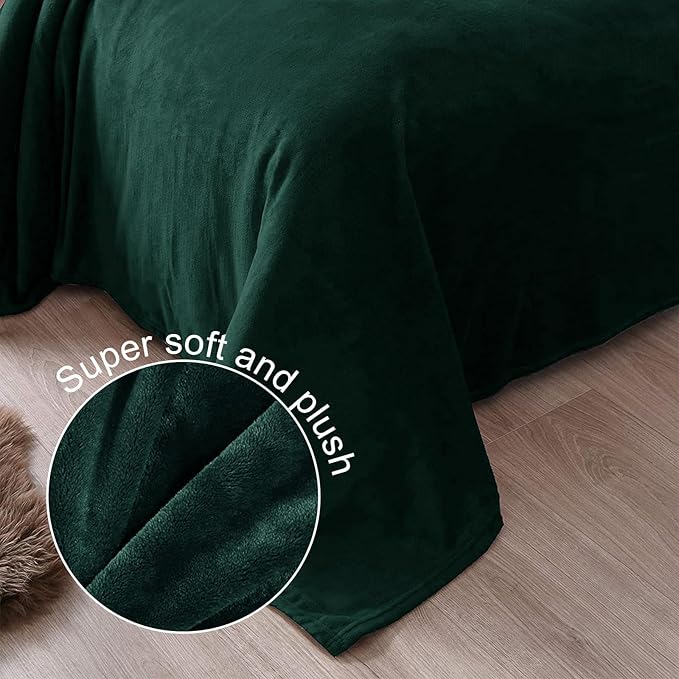 Exclusivo Mezcla Fleece Throw XL Blanket for Couch, Sofa, Super Soft and Warm Forest Green Blankets, All Season, Cozy, Plush, Lightweight, 50x70 Inches