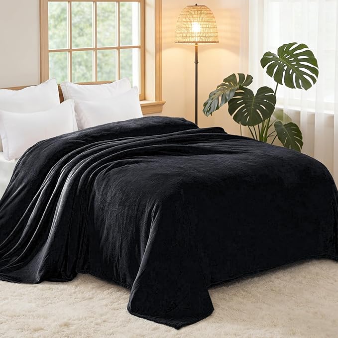 Exclusivo Mezcla Fleece Blanket King Size for Bed, Super Soft and Warm, All Season, Cozy, Plush, Lightweight, 90x104 Inches, Black