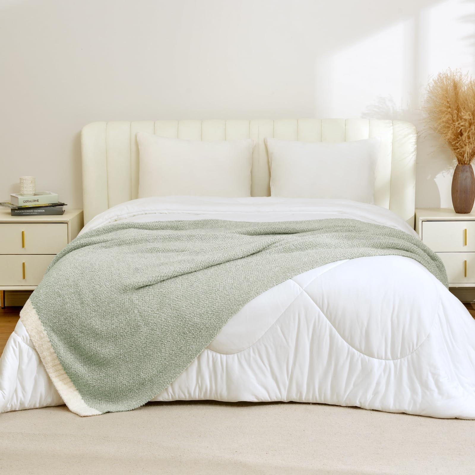 Snuggle Sac Heather Throw Blanket for Couch, Reversible Super Soft Blankets Warm Cozy Knit Fuzzy Plush Lightweight for Sofa, Bed, Camping, Picnic (Sage Green, Twin (60"x80"))