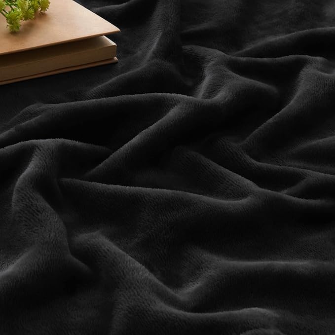 BEDELITE King Size Blanket for Bed, Luxury Plush Cozy Fuzzy Fleece Blanket 108x90 inches, Super Soft Warm Big Lightweight Throw Blanket All Seasons Suitable, Black (Pack of 2)
