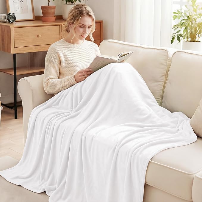 Exclusivo Mezcla Soft Fleece Blanket Twin Size for Bed, Pure White