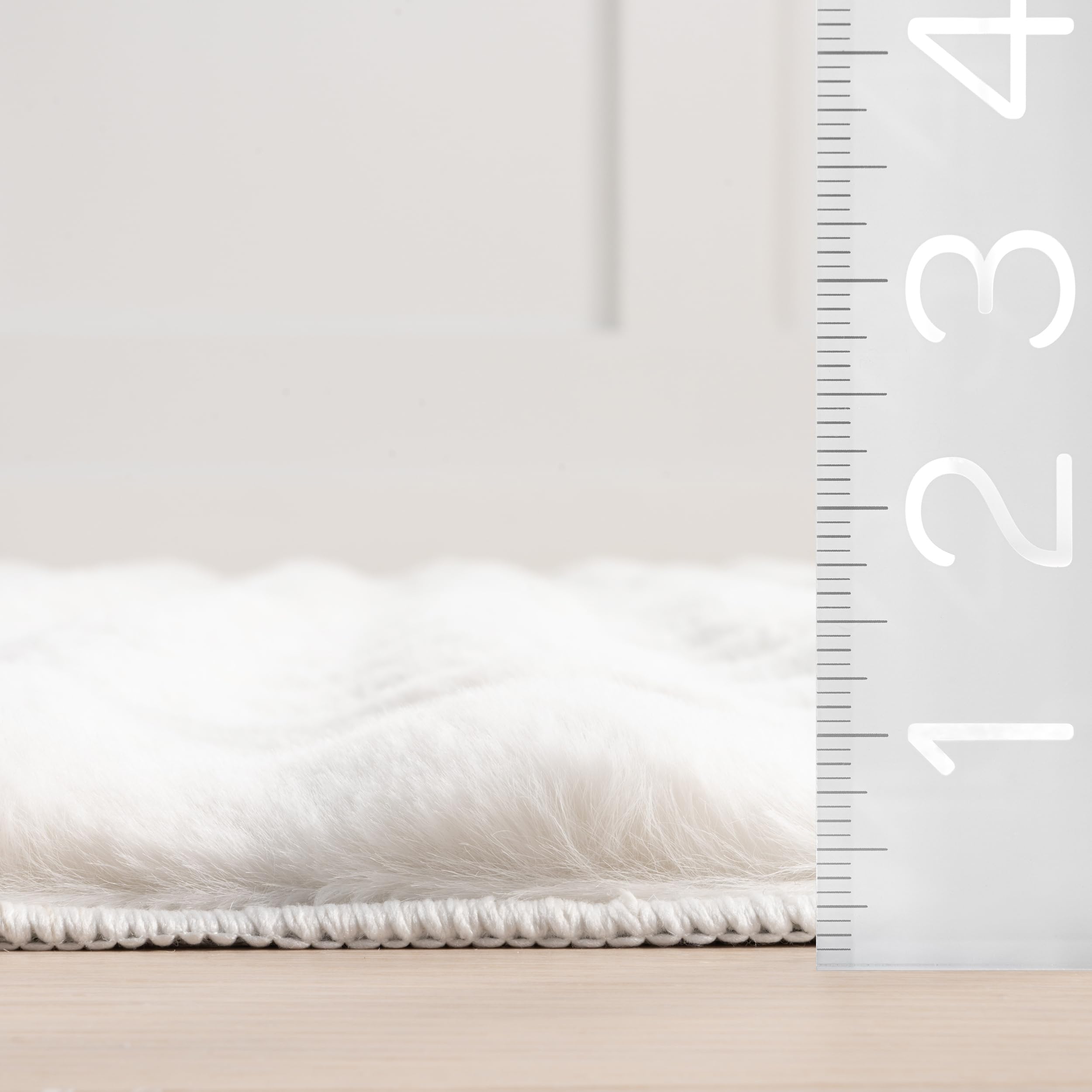 nuLOOM Jeni Off White Checkered Washable Area Rug, 8' x 10'