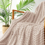 Exclusivo Mezcla Fleece Queen Blanket for Bed, Extra Large Fuzzy Camel Bed Blankets, Soft Cozy Plush Sofa Throws for All Seasons, 90x90 Inches