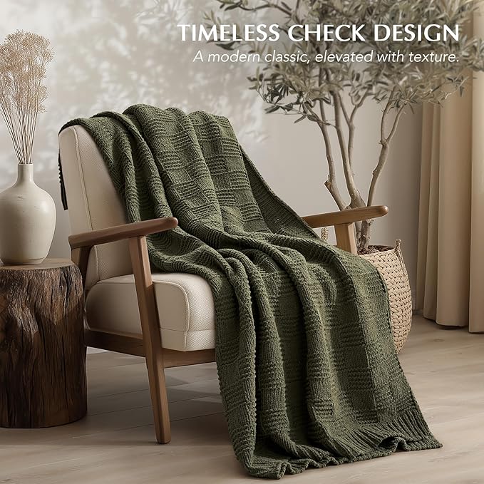 EVERGRACEHOME Modern Checkered Chenille Throw Blanket, Soft Cozy Plaid Knitted Blanket for Sofa & Couch, Decorative Knit Throw for Bed and Living Room, Olive Green, 60" x 80"