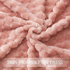 Exclusivo Mezcla Fleece King Blanket for Bed, Extra Large Fuzzy Dusty Pink Bed Blankets, Soft Cozy Plush Sofa Throws for All Seasons, 90x104 Inches