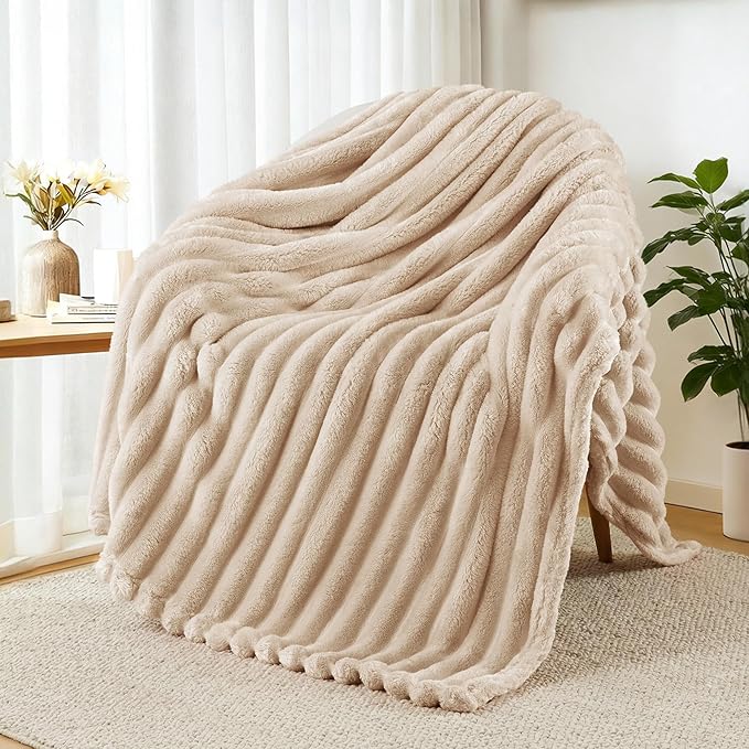 Exclusivo Mezcla Striped Fleece Throw Blanket for Couch, Sofa, Bed, 50"x60"