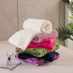 Exclusivo Mezcla Large 3D Fleece Throw Blanket for Couch, Ivory